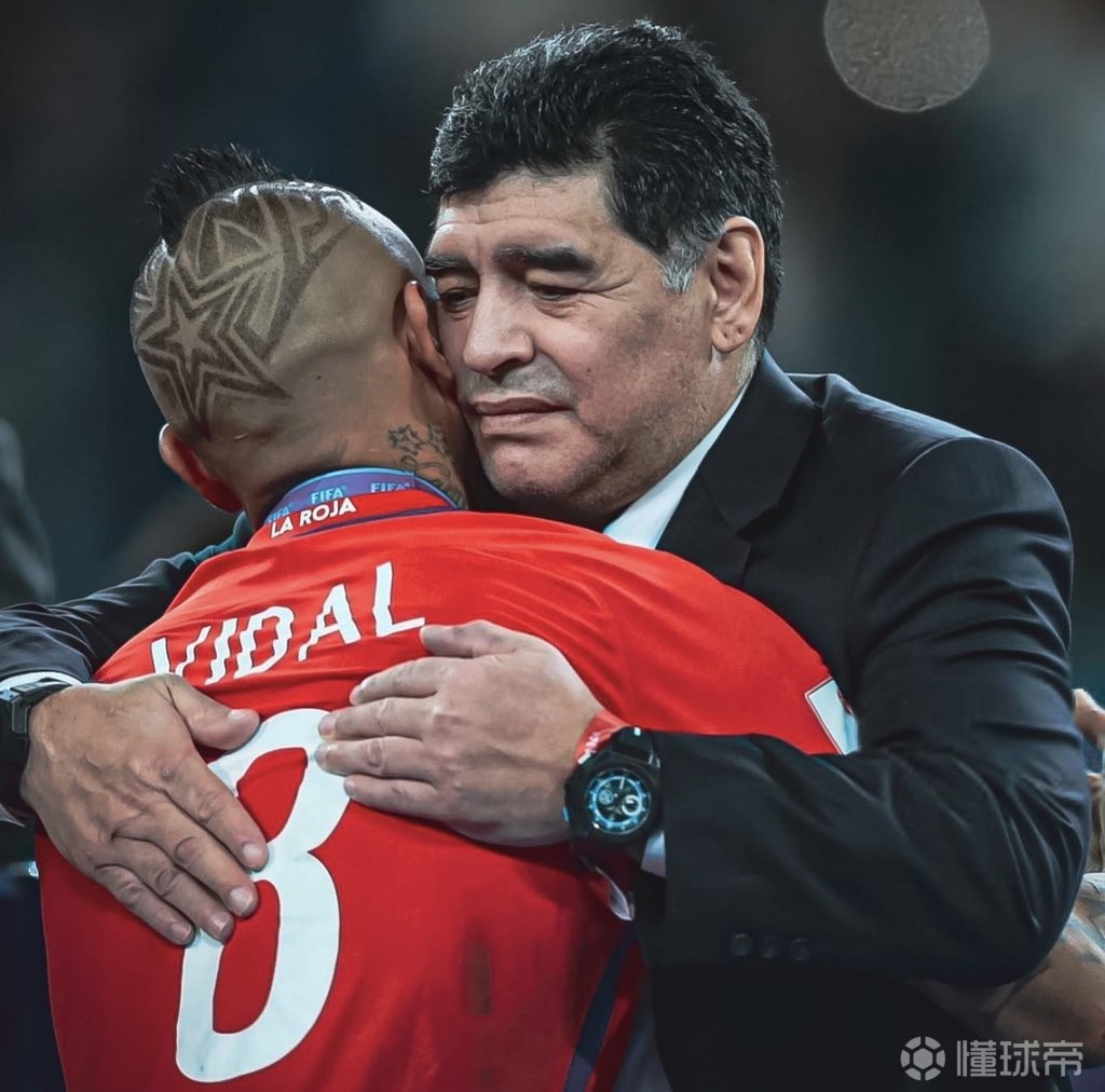 牌九-艾曼纽夫人1974