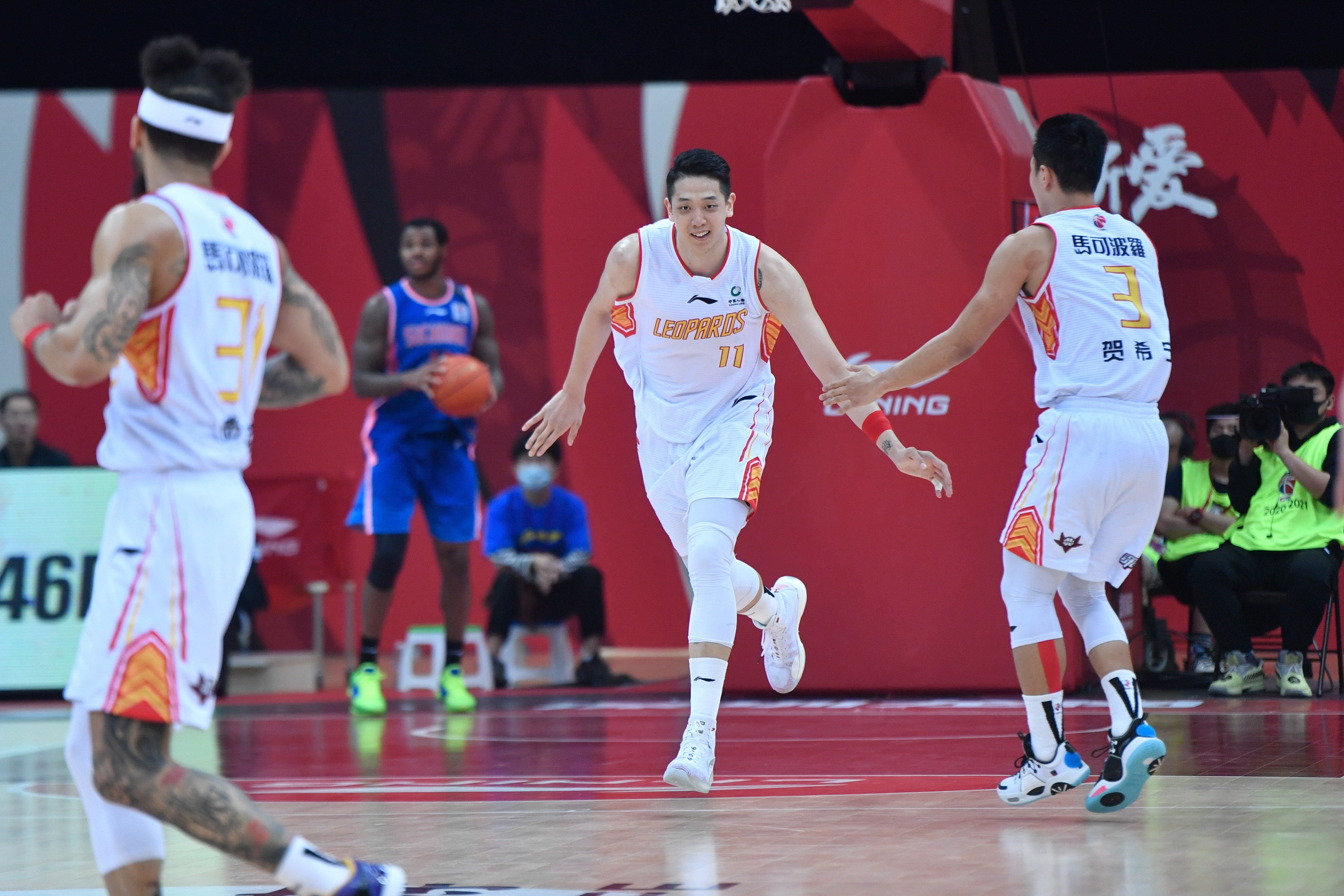 德州扑克-包含四川队助攻名将频出，攻势如虹轻取胜利的词条